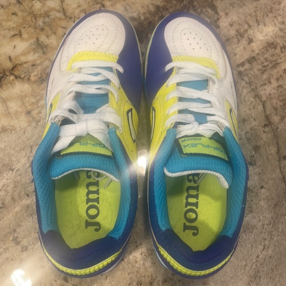 Joma Boy's Indoor Soccer Sneakers - Picture 2 of 6